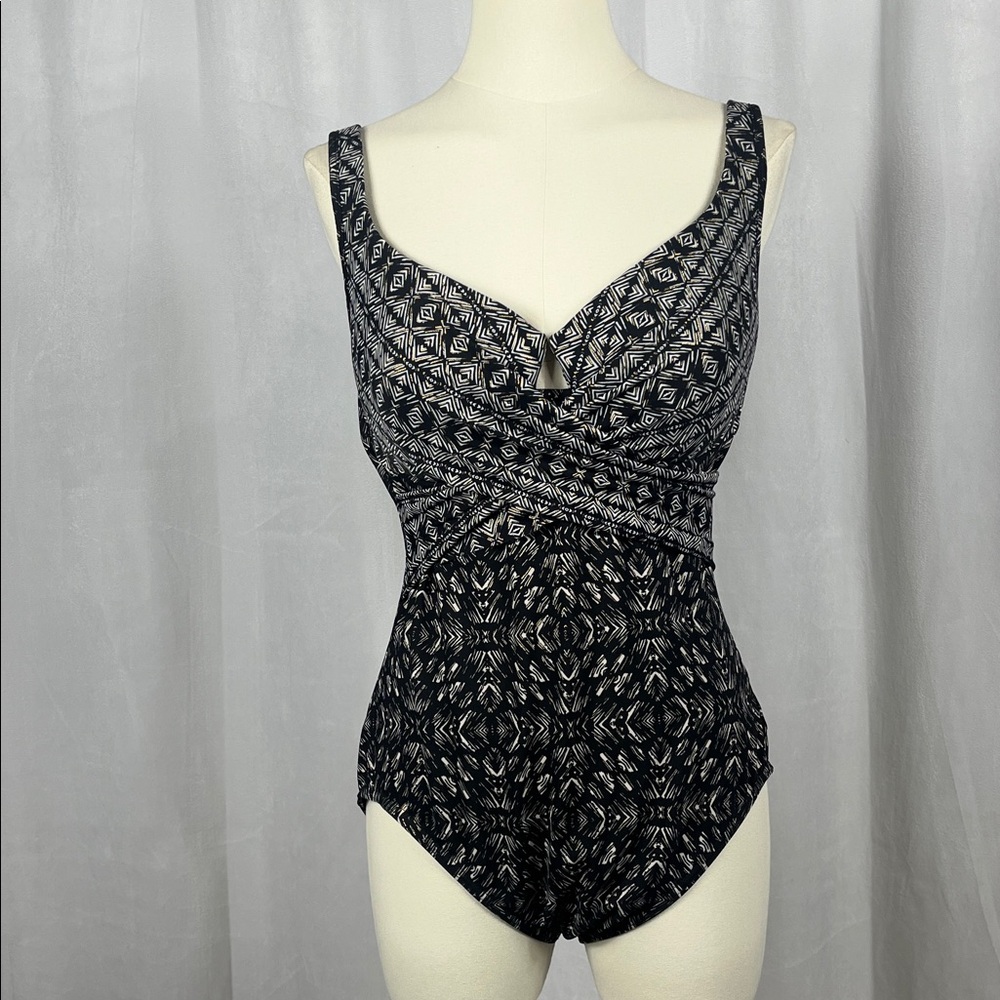 Miraclesuit L4815 Incan Treasure Escape One-Piece Swimsuit. - Picture 5 of 12